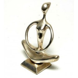 Moderne bronzestatuette belagt med nysølv H: 40 Moderne bronzestatuette belagt med nysølv H: 40