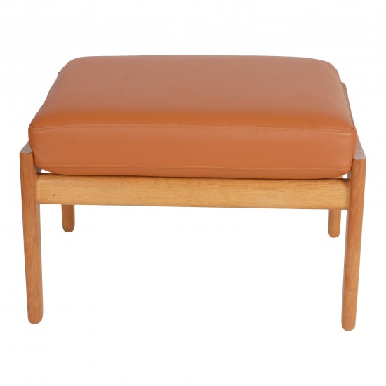 Hans J Wegner GE-290 ottoman