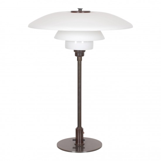 Poul Henningsen 4/3 table lamp with continuous switch