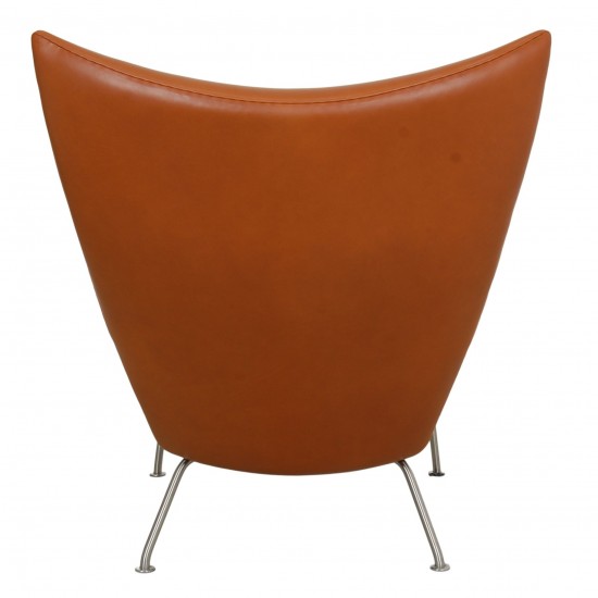 Hans Wegner Wingchair nybetrukket i Walnut anilin læder