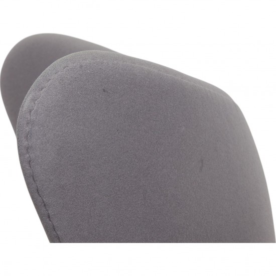 Arne Jacobsen Egg chair in blue fabric