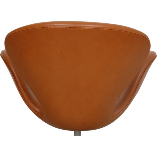 Arne Jacobsen Vintage Svane stol nybetrukket med Cognac Classic læder