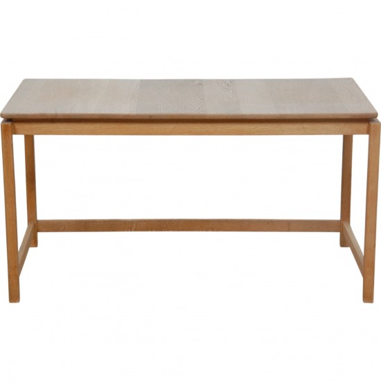 Kurt Østervig tables of oak