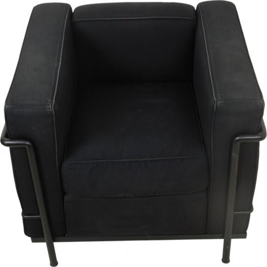 Le Corbusier LC2 lounge chair in black fabric