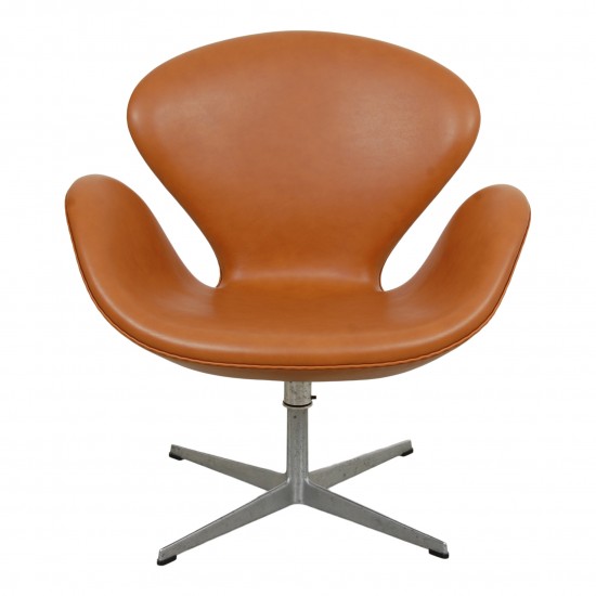 Arne Jacobsen vintage Swan chair reupholstered in cognac classic leather