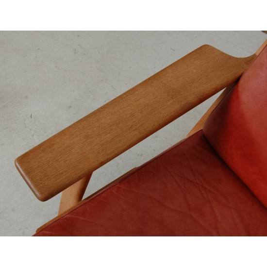 Hans Wegner GE-290 3. seater sofa in patinated red aniline leather