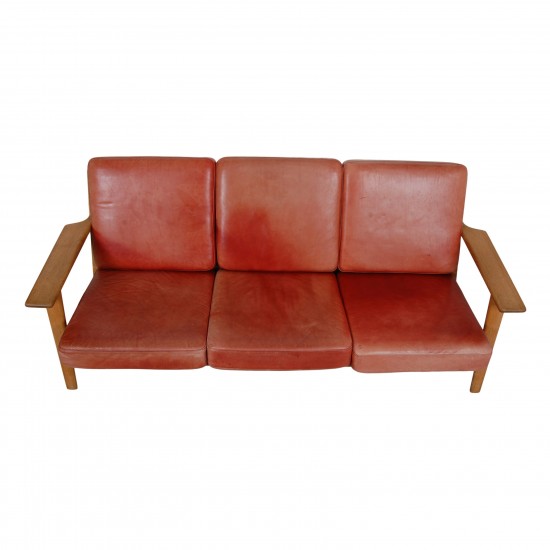 Hans Wegner GE-290 3. seater sofa in patinated red aniline leather