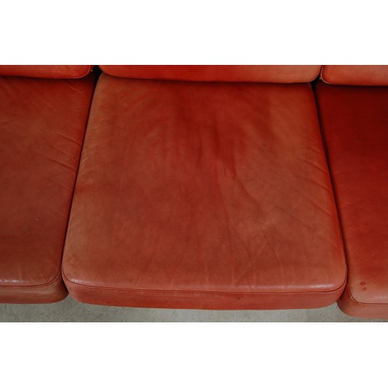 Hans Wegner GE-290 3.pers sofa i patineret rød anilin læder