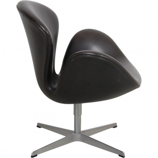 Arne Jacobsen Svanestol i sort Grace læder