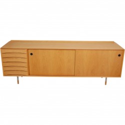 Arne Vodder AV01 Sideboard of oak