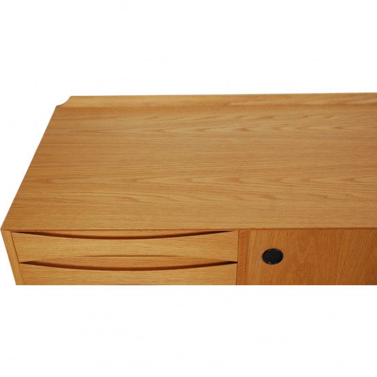 Arne Vodder AV01 Sideboard of oak