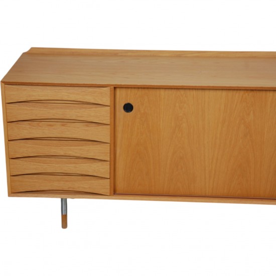 Arne Vodder AV01 Sideboard of oak