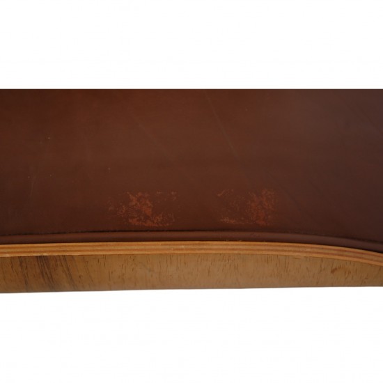 Charles Eames Lounge chair ottoman i brun læder