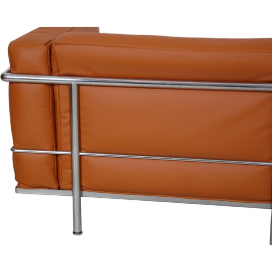 Le Corbusier LC3 lænestol betrukket med cognac bizon læder