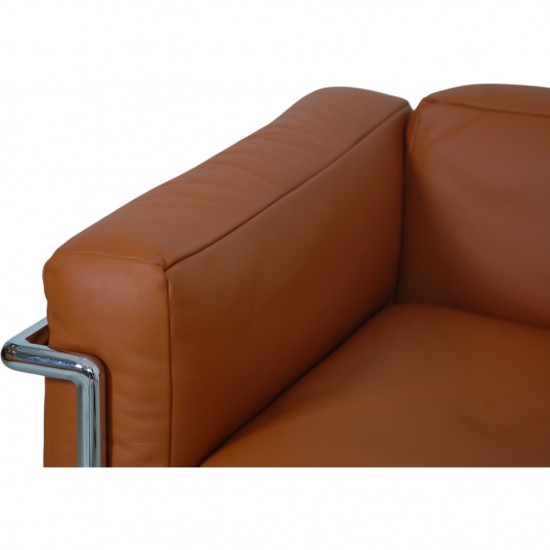 Le Corbusier LC3 lænestol betrukket med cognac bizon læder