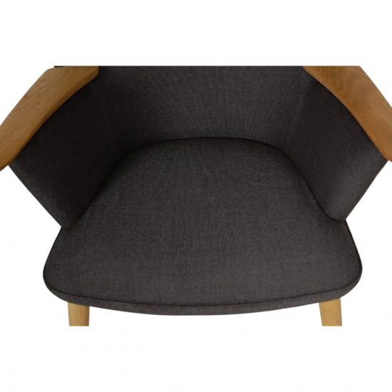 Hans Wegner Mama Bear stol i gråt stof