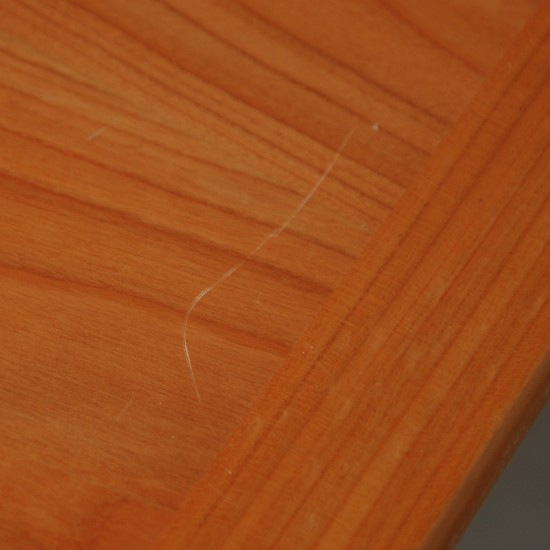 Hans Wegner CH76a Kina bord i kirsebærtræ