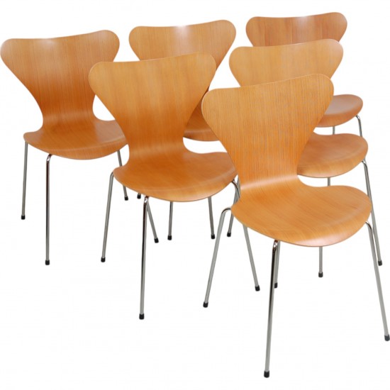 Arne Jacobsen sæt med 6 Syver stole i oregon pine