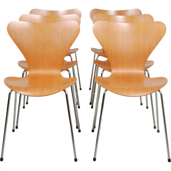 Arne Jacobsen sæt med 6 Syver stole i oregon pine