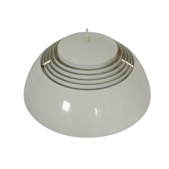 Arne Jacobsen Hvid Royal Pendel 38 cm