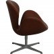 Arne Jacobsen Svane stol nybetrukket med Mokka Classic læder