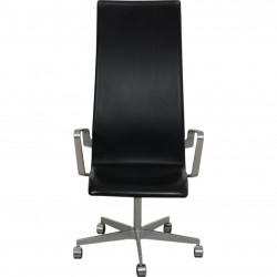 Arne Jacobsen Tall Oxford office chair in black Essential leather 2016
