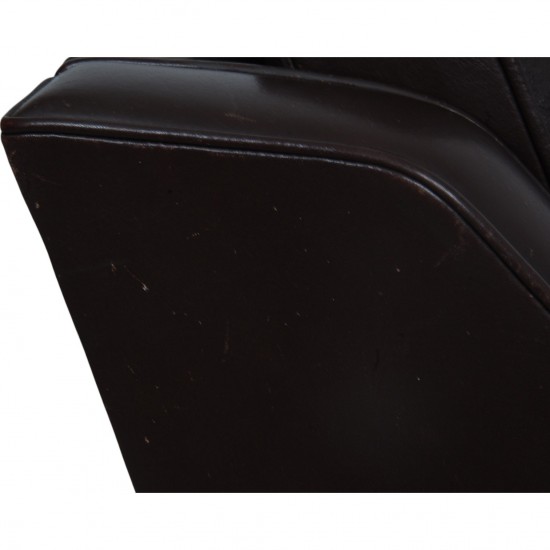 Børge Mogensen 2321 Lounge chair in dark brown leather