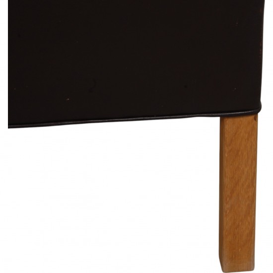 Børge Mogensen 2321 Lounge chair in dark brown leather
