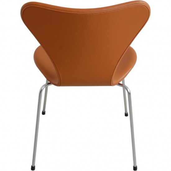 Sæt af 6 Arne Jacobsen Syver stole nybetrukket med whisky classic læder