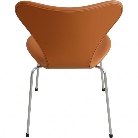 Sæt af 6 Arne Jacobsen Syver stole nybetrukket med whisky classic læder