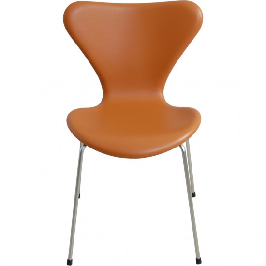 Sæt af 6 Arne Jacobsen Syver stole nybetrukket med whisky classic læder