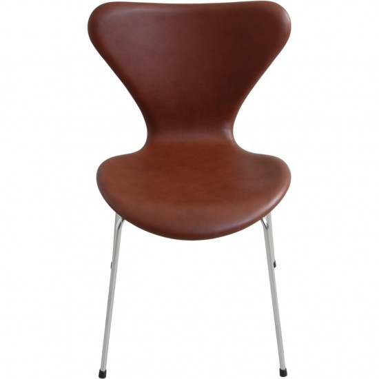 Sæt af 6 Arne Jacobsen Syver stole i mokka classic læder