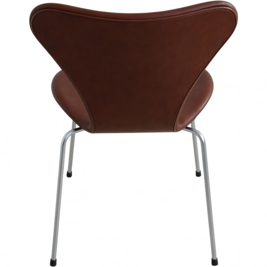 Sæt af 6 Arne Jacobsen Syver stole i mokka classic læder