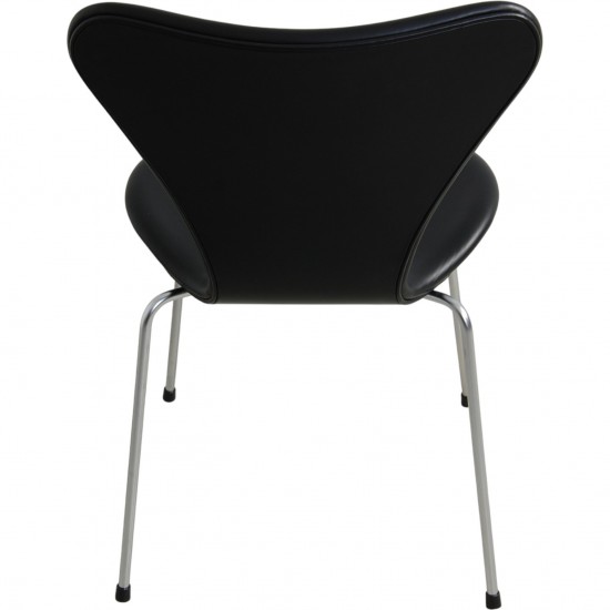 Sæt af 6 Arne Jacobsen Syver stol i sort Classic læder