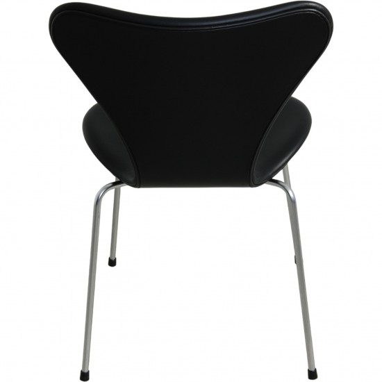 Sæt af 6 Arne Jacobsen Syver stol i sort Classic læder