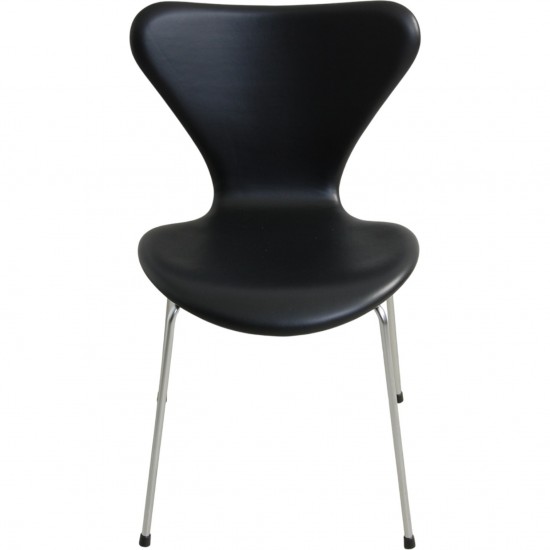 Sæt af 6 Arne Jacobsen Syver stol i sort Classic læder