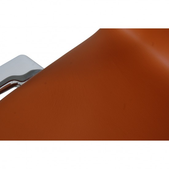 Arne Jacobsen Oxford mellemhøj kontorstol nybetrukket med Whisky classic læder