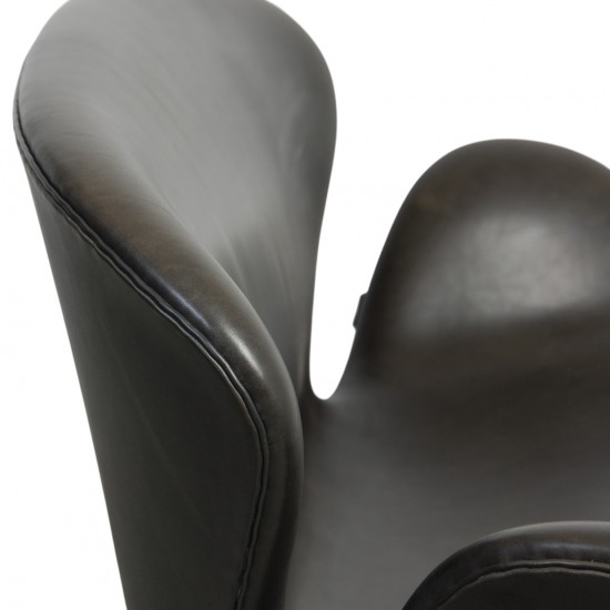 Arne Jacobsen Svane sofa i sort Grace læder 2019