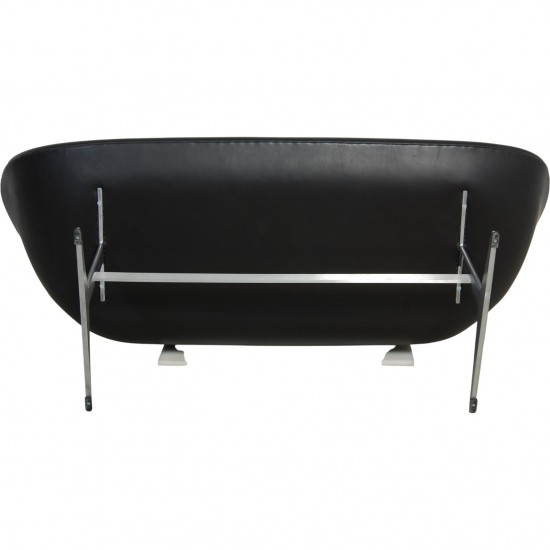 Arne Jacobsen Svane sofa i sort Grace læder 2019