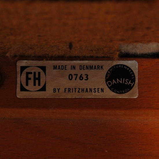 Børge Mogensen Spoke-back sofa in black leather 1970s