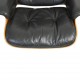 Charles Eames Lounge chair i sort læder 1990'erne