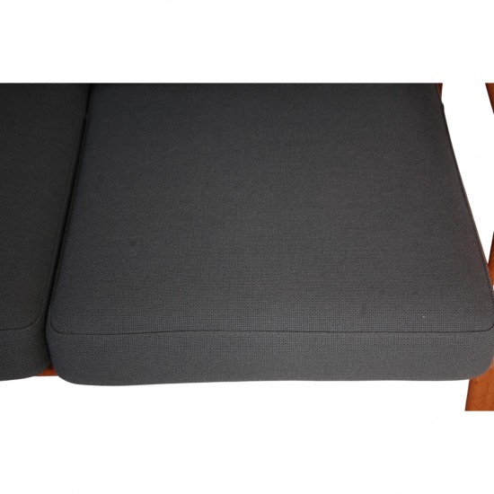 Hans Wegner GE-290 3-personers sofa i grønt stof