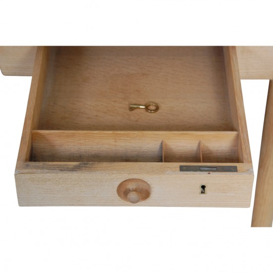 Hans Wegner PP312 skrivebord i ask