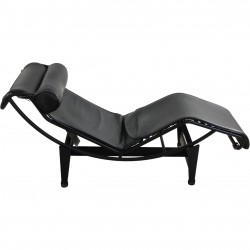 Le Corbusier LC4 chaiselongue i sort læder 2000'erne