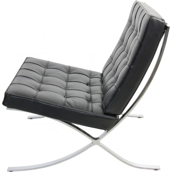 Ludwig Mies van der Rohe Barcelona chair in black leather