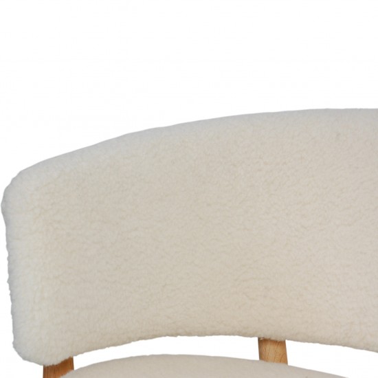 Nanna Ditzel Model 83 stol i lammeskind