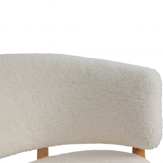 Nanna Ditzel Model 83 stol i lammeskind