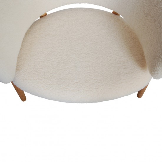 Nanna Ditzel Model 83 stol i lammeskind