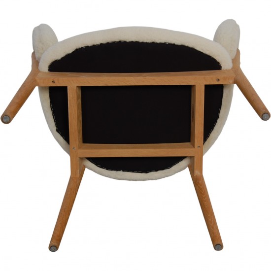 Nanna Ditzel Model 83 stol i lammeskind