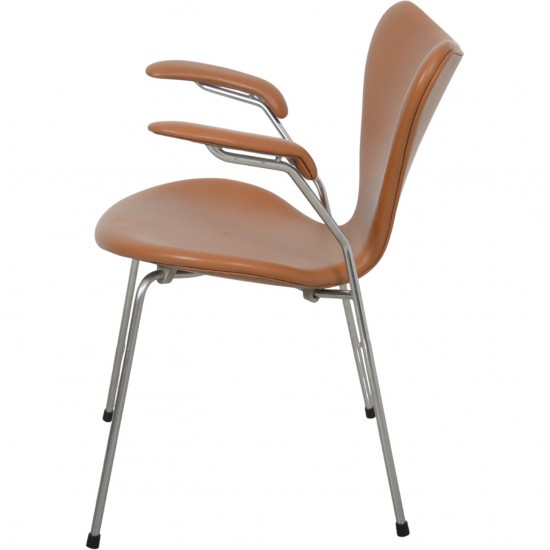 Arne Jacobsen 3207 Syver stol i cognac classic læder 1960'erne